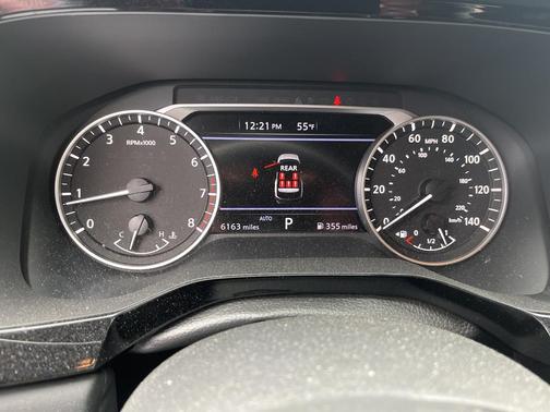 Glacier White 2025 Nissan Pathfinder Rock Creek 4WD