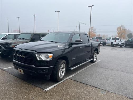 2019 RAM 1500 Big Horn/Lone Star Crew Cab 4x4 57' Box