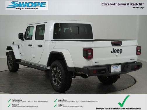 2026 Jeep Gladiator Sahara 4x4