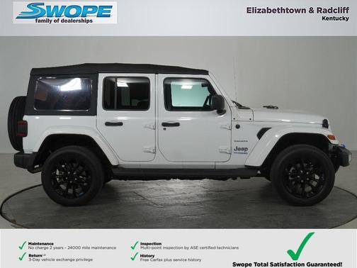 Bright White Clearcoat 2022 Jeep Wrangler Unlimited 4xe Sahara