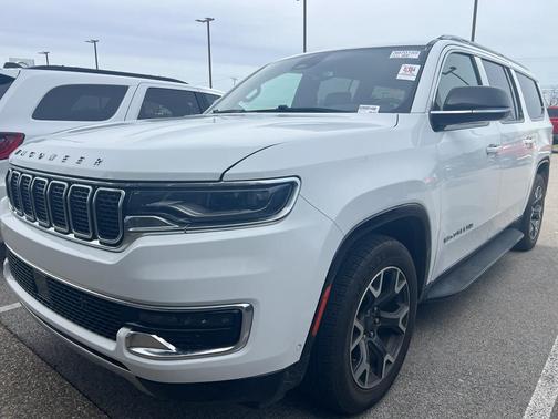 2023 Jeep Wagoneer L Series III 4x2