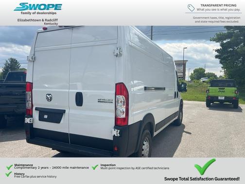 Bright White Clearcoat 2025 RAM ProMaster 2500 Tradesman