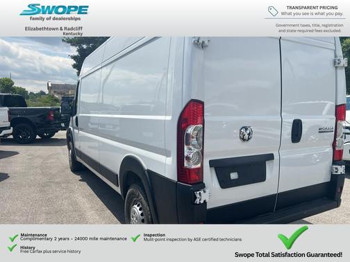 Bright White Clearcoat 2025 RAM ProMaster 2500 Tradesman