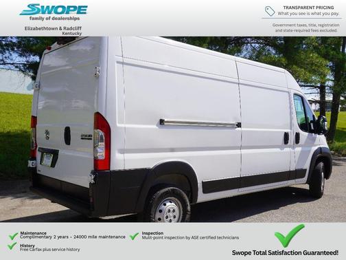 Bright White Clearcoat 2025 RAM ProMaster 2500 Tradesman