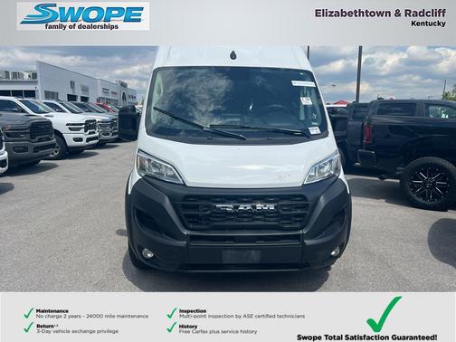 Bright White Clearcoat 2025 RAM ProMaster 2500 Tradesman