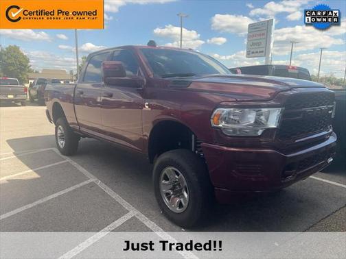 2023 RAM 2500 Tradesman Crew Cab 4x4 64' Box