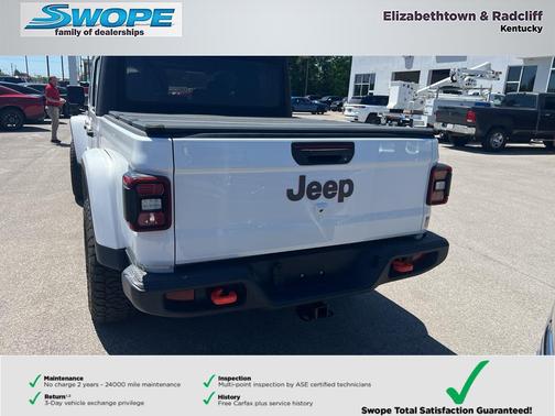 Bright White Clearcoat 2021 Jeep Gladiator Mojave 4x4