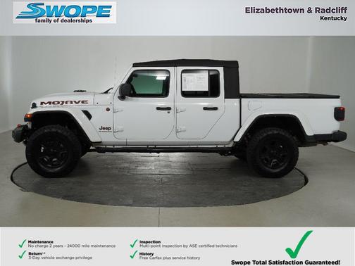 Bright White Clearcoat 2021 Jeep Gladiator Mojave 4x4