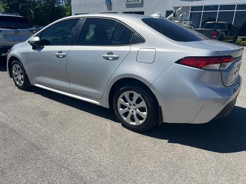 Classic Silver Metallic 2026 Toyota Corolla LE