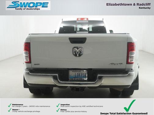 2022 RAM 3500 Tradesman Crew Cab 4x4 8' Box