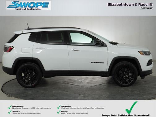 Bright White Clearcoat 2026 Jeep Compass Latitude