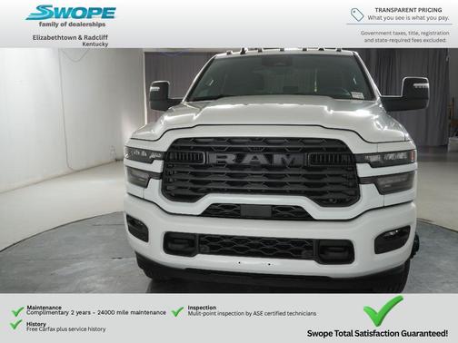 Bright White Clearcoat 2026 RAM 3500 Big Horn Crew Cab 4x4 8' Box