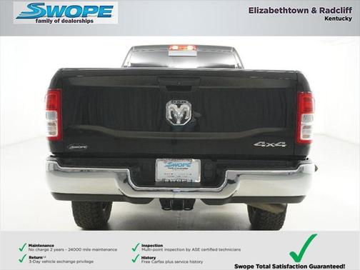 2023 RAM 2500 Tradesman Crew Cab 4x4 8 Box