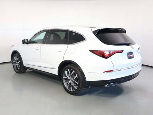 2023 Acura MDX 