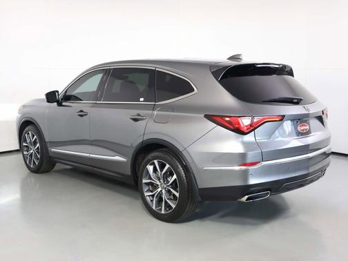 2023 Acura MDX 