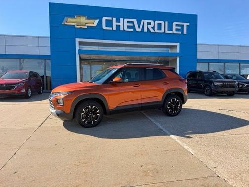 Vivid Orange Metallic 2022 Chevrolet Trailblazer LT