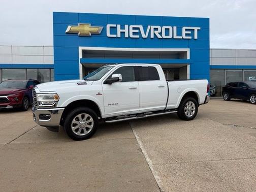 Bright White Clearcoat 2021 RAM 2500 Laramie Crew Cab 4x4 6'4  Box