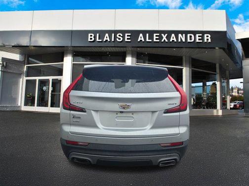 2020 Cadillac XT4 Premium Luxury