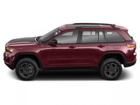 2022 Jeep Grand Cherokee Summit