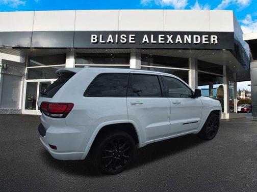 2021 Jeep Grand Cherokee Laredo