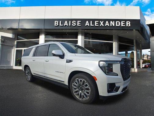 2023 GMC Yukon XL Denali Ultimate