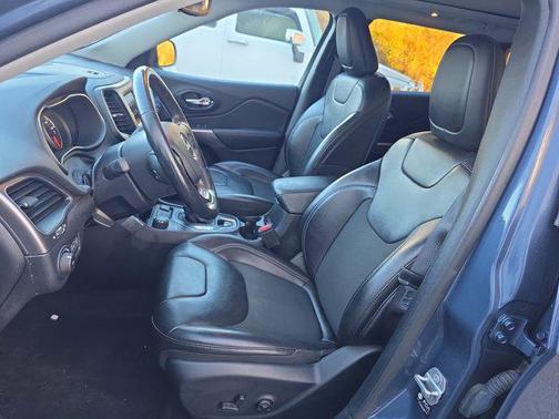 2021 Jeep Cherokee Latitude Plus