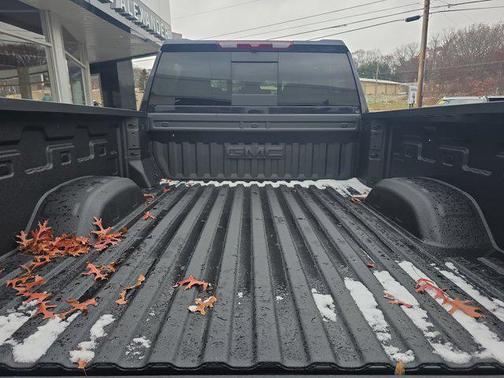 2026 GMC Sierra 2500 SLT