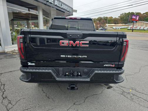 2026 GMC Sierra 2500 AT4