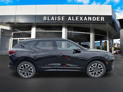 Black 2023 Chevrolet Blazer RS