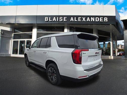 2025 GMC Yukon 4WD Elevation