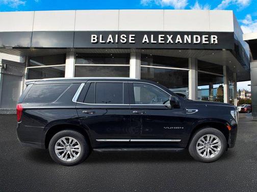 2024 GMC Yukon SLT