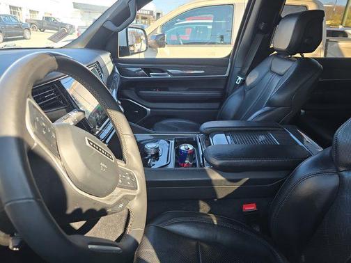 Bright White Clearcoat 2022 Jeep Wagoneer Series II 4x4