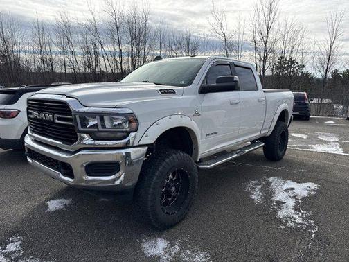 2020 RAM 2500 Big Horn Crew Cab 4x4 6'4' Box