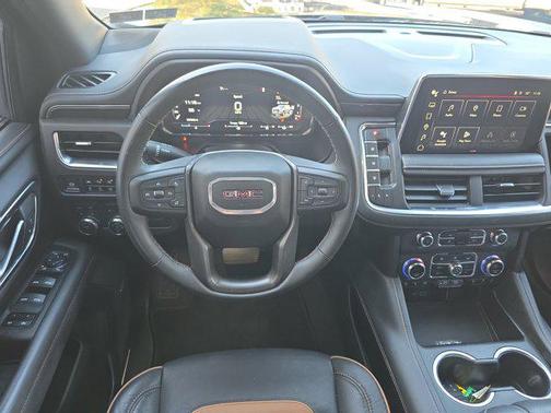 2024 GMC Yukon XL 4WD AT4