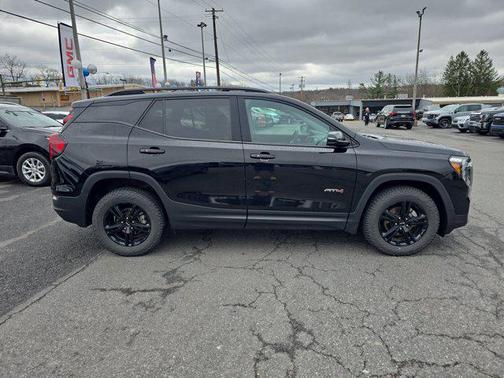 2022 GMC Terrain AWD AT4