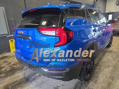 2024 GMC Terrain AWD AT4