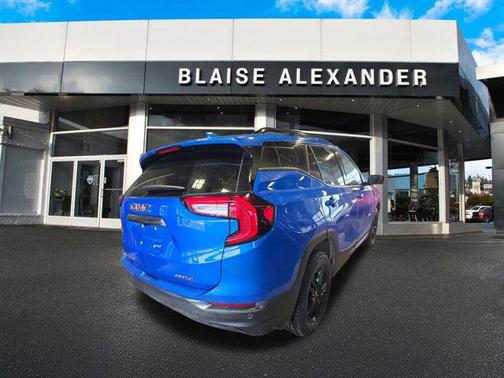 2024 GMC Terrain AWD AT4