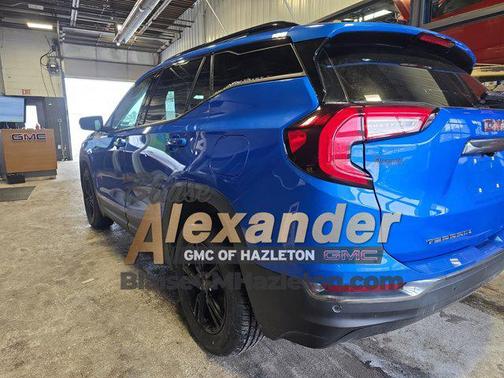 2024 GMC Terrain AWD AT4