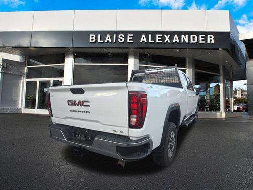 2022 GMC Sierra 3500 SLE