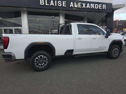 2022 GMC Sierra 3500 SLE