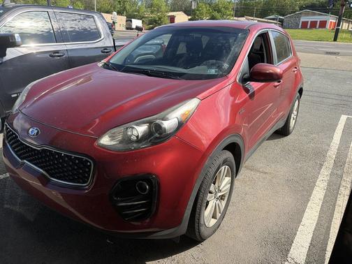 Hyper Red 2018 Kia Sportage LX