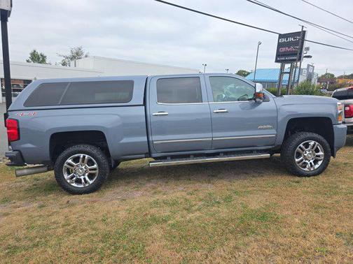 2016 Chevrolet Silverado 2500 High Country