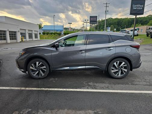 Gun Metallic 2023 Nissan Murano SL Intelligent AWD