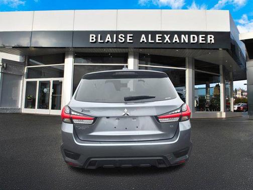 2025 Mitsubishi Outlander Sport SE