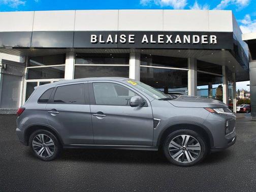 2025 Mitsubishi Outlander Sport SE