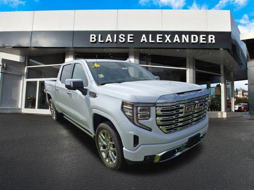 Glacier White Tricoat 2026 GMC Sierra 1500 Denali