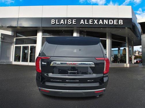 2024 GMC Yukon SLT