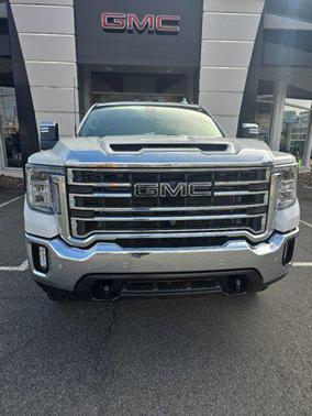 Summit White 2022 GMC Sierra 2500 SLT