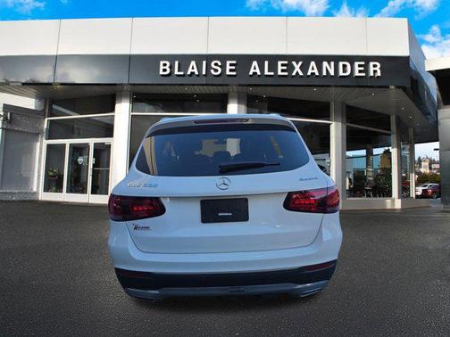 2021 Mercedes-Benz GLC 300 4MATIC