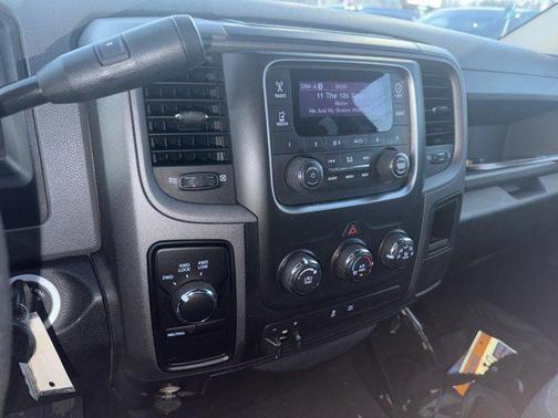 Bright Silver Metallic Clearcoat 2013 RAM 1500 Tradesman/Express
